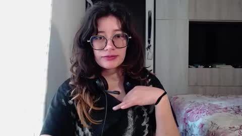 Mariana online show from 10, 10, 2025