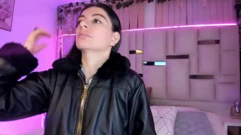 Snapshot of mariana__thompson chatting on 28, 7, 2026 mariana__thompson online show from 28, 7, 2026