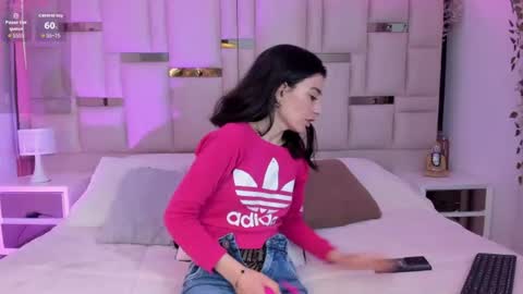 Snapshot of mariana__thompson chatting on 2, 8, 2026 mariana__thompson online show from 2, 8, 2026