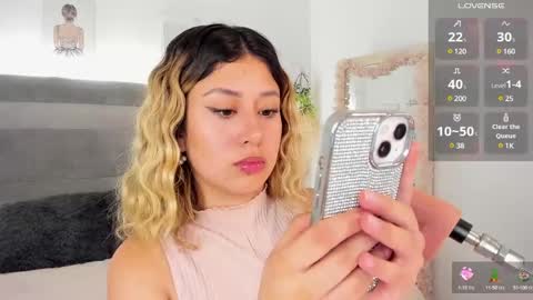 Mariana online show from 8, 1, 2025