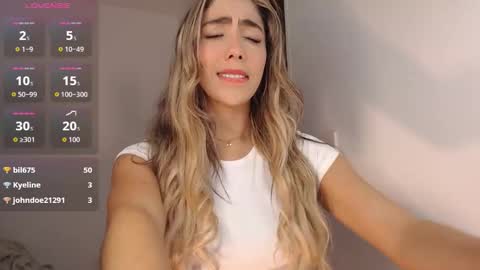 Mariana online show from 10, 11, 2025