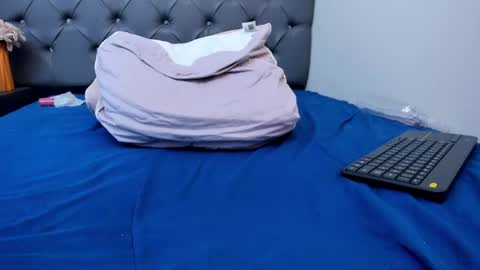 Mariana online show from 2, 2, 2025