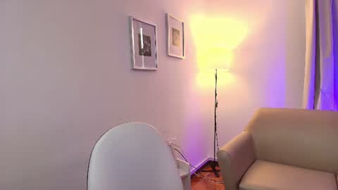 Snapshot of mariana_owen chatting on 2, 7, 2026 online show from 2, 7, 2026