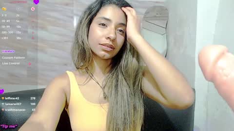 Snapshot of mariana_turner chatting on 6, 2, 2025 Mariana turner online show from 6, 2, 2025