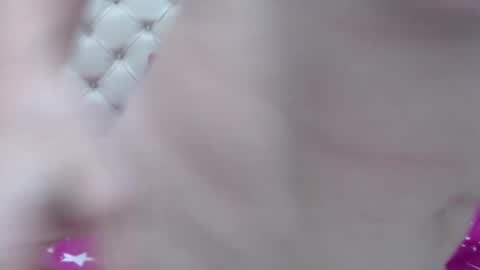 Mariana  online show from 6, 12, 2024