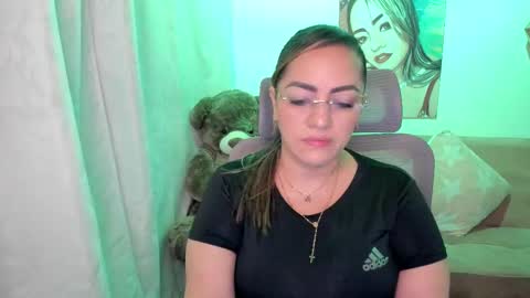 Snapshot of marianalopez81 chatting on 30, 9, 2025 Mariana Lopez online show from 30, 9, 2025