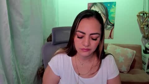 Snapshot of marianalopez81 chatting on 6, 10, 2025 Mariana Lopez online show from 6, 10, 2025