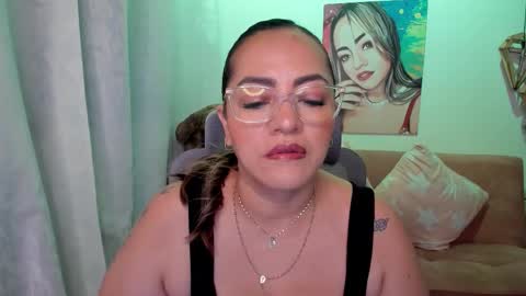 Snapshot of marianalopez81 chatting on 16, 10, 2025 Mariana Lopez online show from 16, 10, 2025