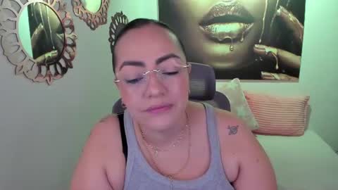 Snapshot of marianalopez81 chatting on 30, 6, 2026 Mariana Lopez online show from 30, 6, 2026
