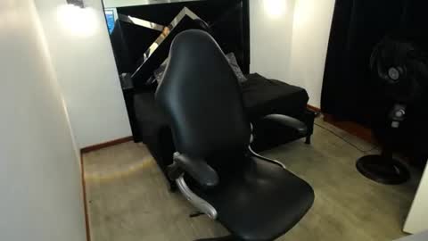 Snapshot of marianarojas_ chatting on 12, 6, 2026 Mariana online show from 12, 6, 2026