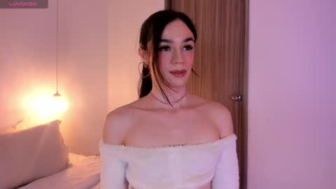 Snapshot of marianasynn_ chatting on 18, 5, 2026 online show from 18, 5, 2026