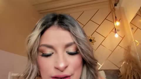 marianeporter online show from 22, 11, 2025