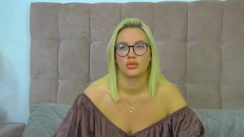 Maria online show from 12, 3, 2026