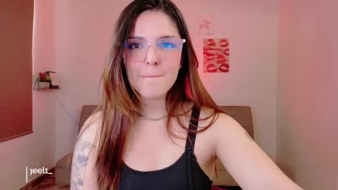 Snapshot of mariangeel_ chatting on 28, 1, 2025 mariangeel_ online show from 28, 1, 2025