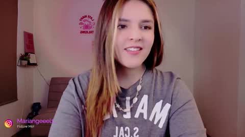 Snapshot of mariangeel_ chatting on 16, 10, 2025 mariangeel_ online show from 16, 10, 2025