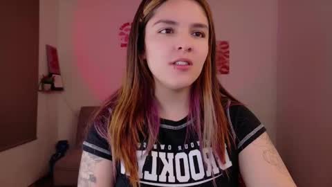 Snapshot of mariangeel_ chatting on 27, 10, 2025 mariangeel_ online show from 27, 10, 2025