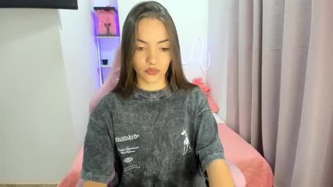 Mariangel online show from 2, 12, 2025