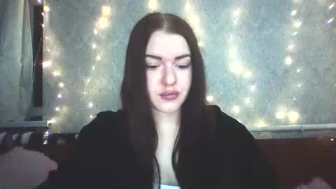 mariangloom online show from 25, 4, 2026