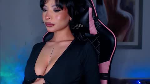 Snapshot of marianne__ chatting on 9, 1, 2025 M A R I A N E online show from 9, 1, 2025