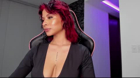 Snapshot of marianne__ chatting on 20, 2, 2025 M A R I A N E online show from 20, 2, 2025