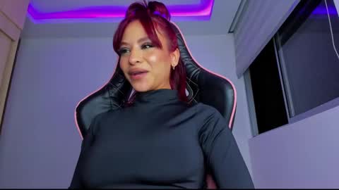 Snapshot of marianne__ chatting on 27, 2, 2025 M A R I A N E online show from 27, 2, 2025