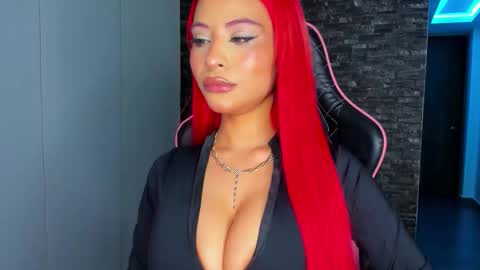 Snapshot of marianne__ chatting on 20, 9, 2025 M A R I A N E online show from 20, 9, 2025