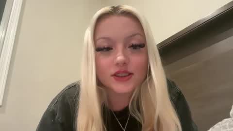 mariantana online show from 10, 3, 2025