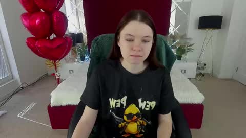 Snapshot of marich_ka chatting on 11, 2, 2025 MaRich Ka online show from 11, 2, 2025