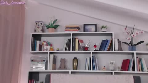 Snapshot of marie_antoinette62 chatting on 27, 5, 2026 Maria online show from 27, 5, 2026