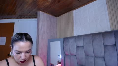 Snapshot of marie_hss chatting on 1, 2, 2025 marie_hss online show from 1, 2, 2025