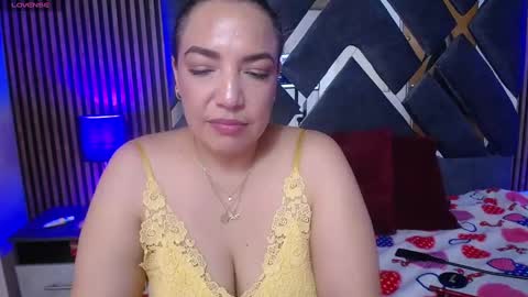 Snapshot of marie_hss chatting on 6, 3, 2025 marie_hss online show from 6, 3, 2025