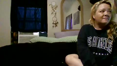 Snapshot of mariec742 chatting on 28, 5, 2026 Marie online show from 28, 5, 2026