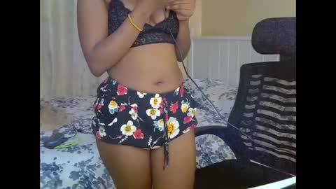 Snapshot of mariejuana_bliss chatting on 9, 10, 2025 mariejuana online show from 9, 10, 2025