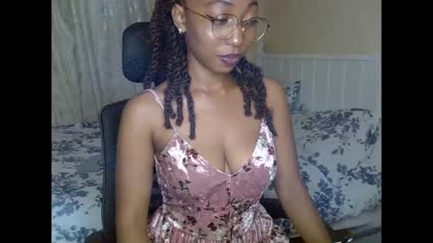 Snapshot of mariejuana_bliss chatting on 14, 10, 2025 mariejuana online show from 14, 10, 2025