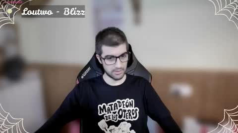 Snapshot of marielessfan chatting on 19, 10, 2025 Marie online show from 19, 10, 2025