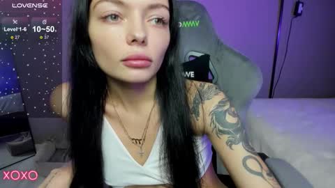 Snapshot of mariella__adams chatting on 15, 11, 2025 Maria online show from 15, 11, 2025