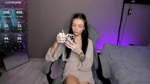 Snapshot of mariella__adams chatting on 18, 3, 2026 Maria online show from 18, 3, 2026