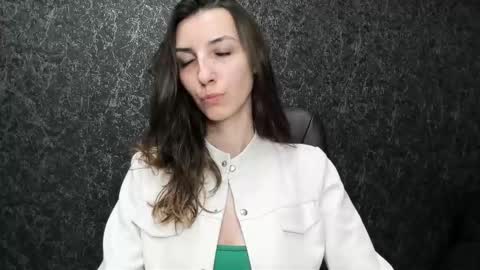 Snapshot of marielleanker chatting on 20, 9, 2025 marielleanker online show from 20, 9, 2025