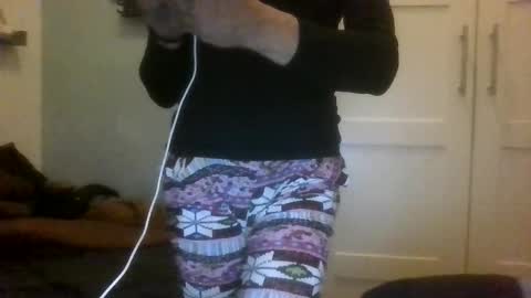 mariellesissy online show from 6, 10, 2025