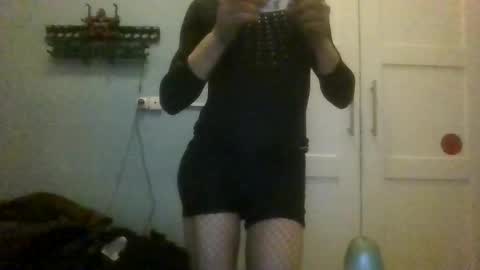 mariellesissy online show from 27, 10, 2025