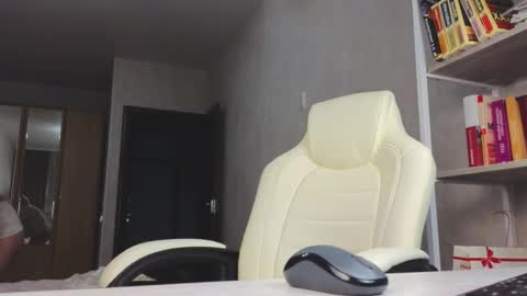 Marietta online show from 5, 2, 2026