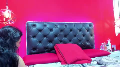 MARIHAM AND MURATH online show from 17, 9, 2025