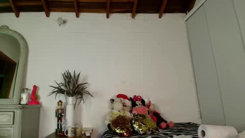 Marihana online show from 7, 1, 2025