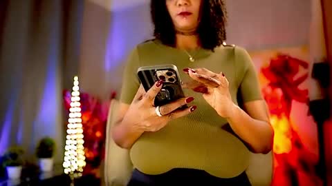 Nikita - Scroll down and read my bio please. New Pictures in Bio online show from 30, 5, 2026