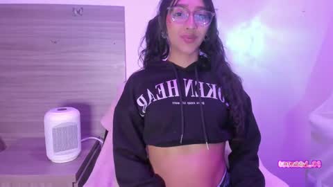 Luna Dulk online show from 17, 2, 2025