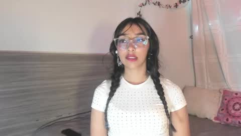 Luna Dulk online show from 14, 9, 2025