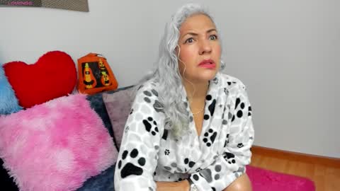 Snapshot of marilyn70 chatting on 29, 10, 2025 marilyn70 online show from 29, 10, 2025