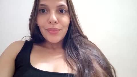 Snapshot of marilyn71 chatting on 23, 12, 2024 marilyn71 online show from 23, 12, 2024