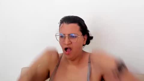 Snapshot of marilyn_garcia chatting on 20, 2, 2025 MARILYN SEXY online show from 20, 2, 2025