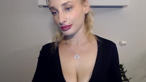 MarilynDevilish online show from 15, 1, 2025